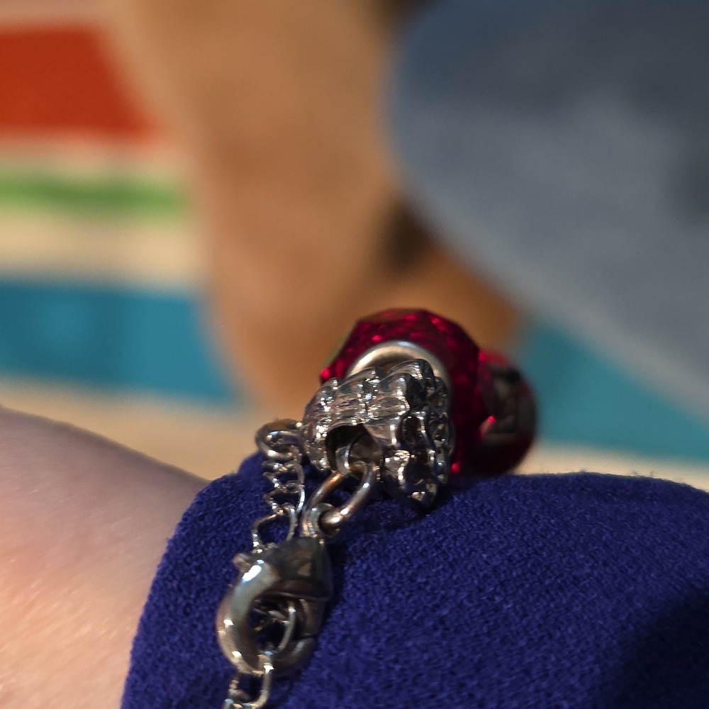 Christma Beaded Bracelet with Red and Green Charms - Picture 6 of 6